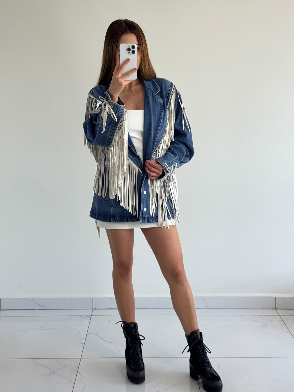 DENIM JACKET CON FLECOS